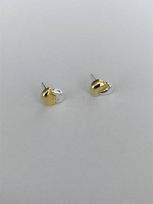 925 Silver Contrast Beans Stud Earrings